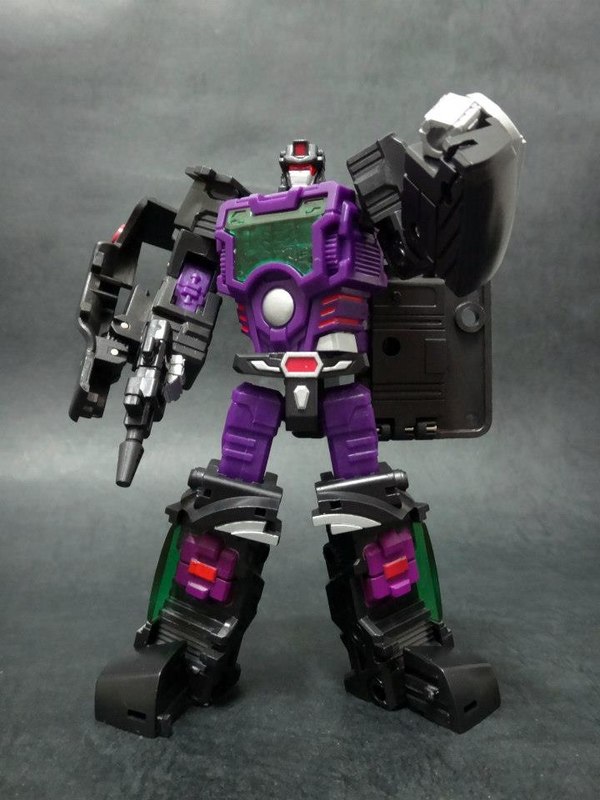 In Hand Images TFC Toys Phototron DSLR Camera Combiner Team Figures  (6 of 52)